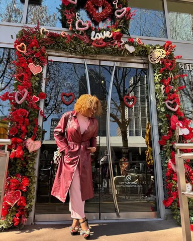 alyshaantoinette Instagram post about Personal life