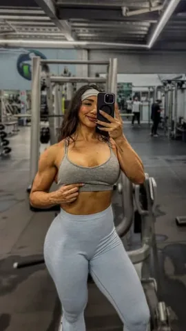 carol.cossio15 Instagram post about Humor de entrenamiento