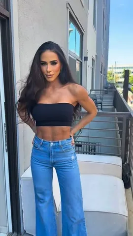 __chady__ Instagram post about Wellness and women’s community