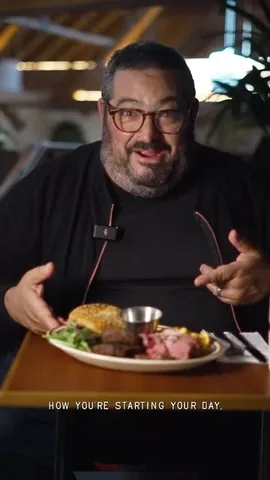 chefgreeny Instagram post about Restaurant atmosphere