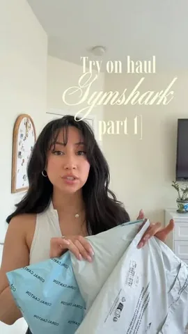 cindyjeanettex Instagram post about Gym clothing haul