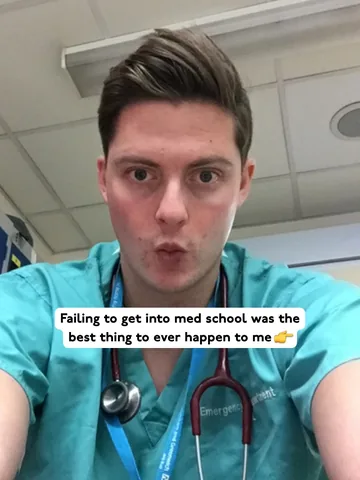 dralexgeorge Instagram post about Academic failure and resilience