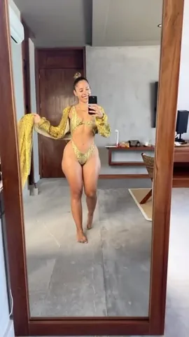 fabiana_ferrarini Instagram post about Home fitness