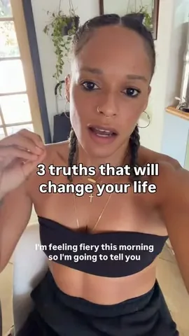 fitgurlmel Instagram post about Fitness fundamentals over supplements