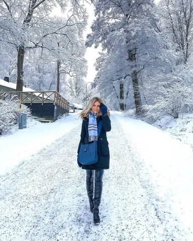 fitnessontoast Instagram post about Winter scene