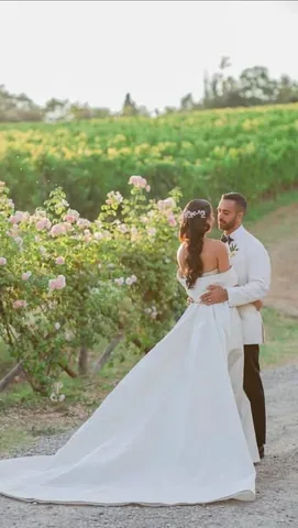 gabsmrivers Instagram post about Aniversario de pareja