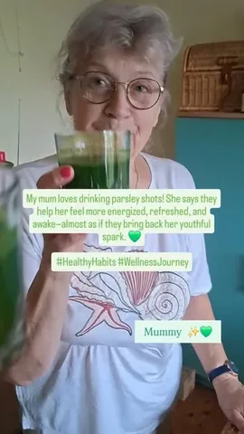 healthwithnora Instagram post about Parsley shots