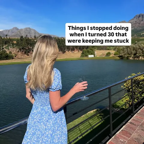 holisticnics Instagram post about Slowing down and wellbeing