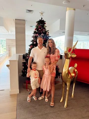justindry Instagram post about Christmas greeting