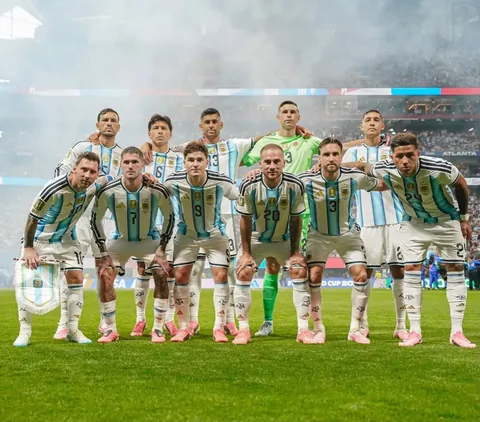 leomessi Instagram post about Argentina team performance