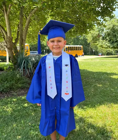 leydyj_ Instagram post about Preschool graduation
