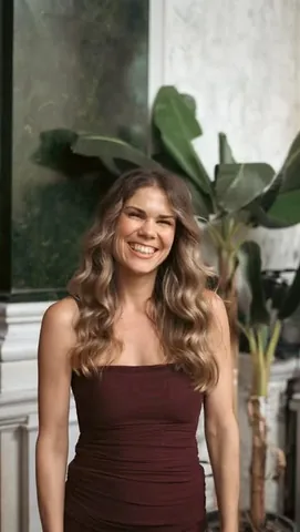 madeleine_shaw_ Instagram post about Wellness event and menu promotion