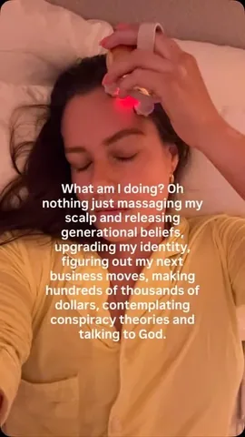 manifestationbabe Instagram post about Massager review