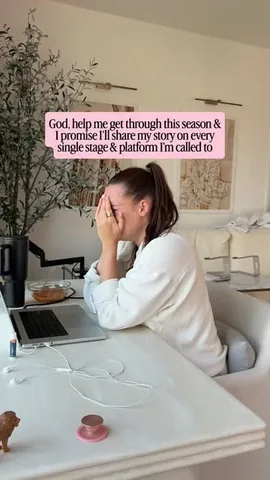 manifestationbabe Instagram post about Entrepreneurship journey