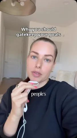 manifestationbabe Instagram post about Decision making