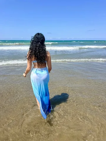 mirandav_brave Instagram post about Color azul