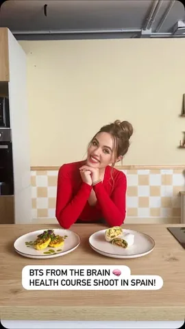 nomadista_nutrition Instagram post about Brain health course launch