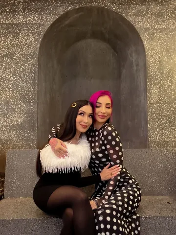 nubbytwiglet Instagram post about Friendship and new beginnings