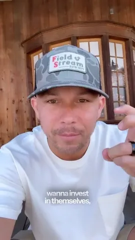 peterjvoogd Instagram post about Business networking