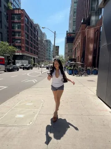 prisymontoya Instagram post about First visit to Canada