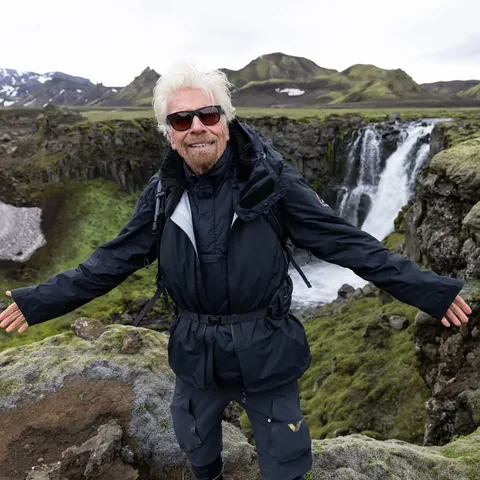 richardbranson Instagram post about Iceland trekking