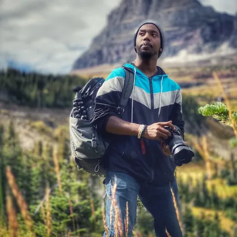 robertoblake Instagram post about Photography and nature exploration