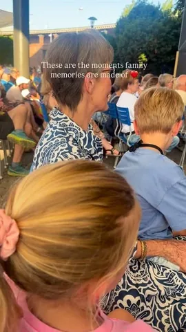 rosanna_davison Instagram post about Family concert experience