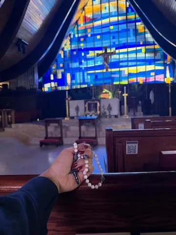 saschafitness Instagram post about Oración por las víctimas de Venezuela