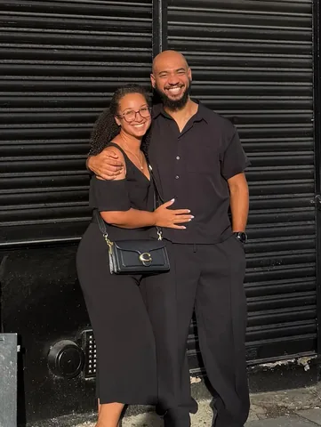 simplycantara Instagram post about Wedding anniversary