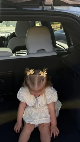stephelswood Instagram post about Motherhood